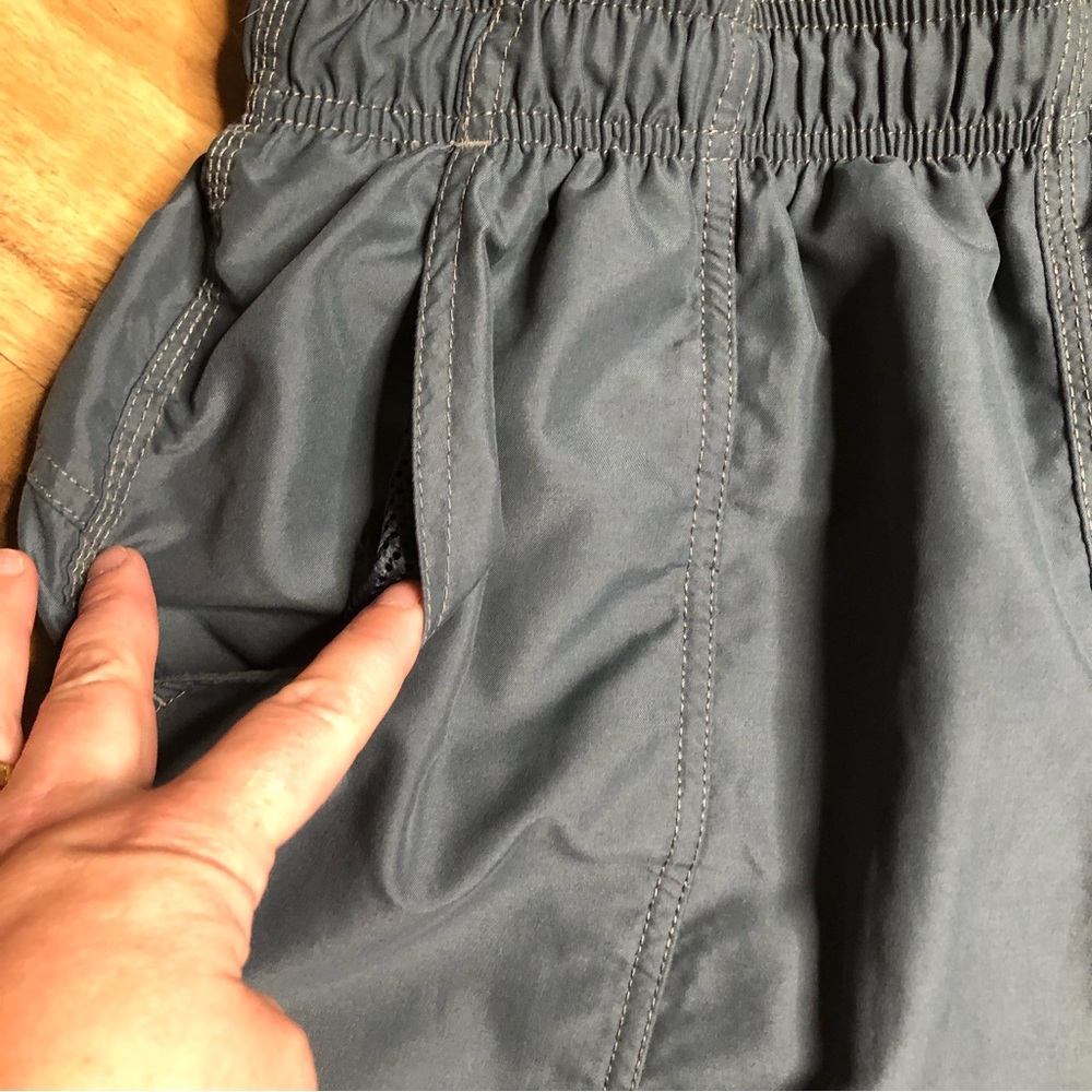 Large Gray mens Speedo swim trunks size LARGE - Picture 4 of 10